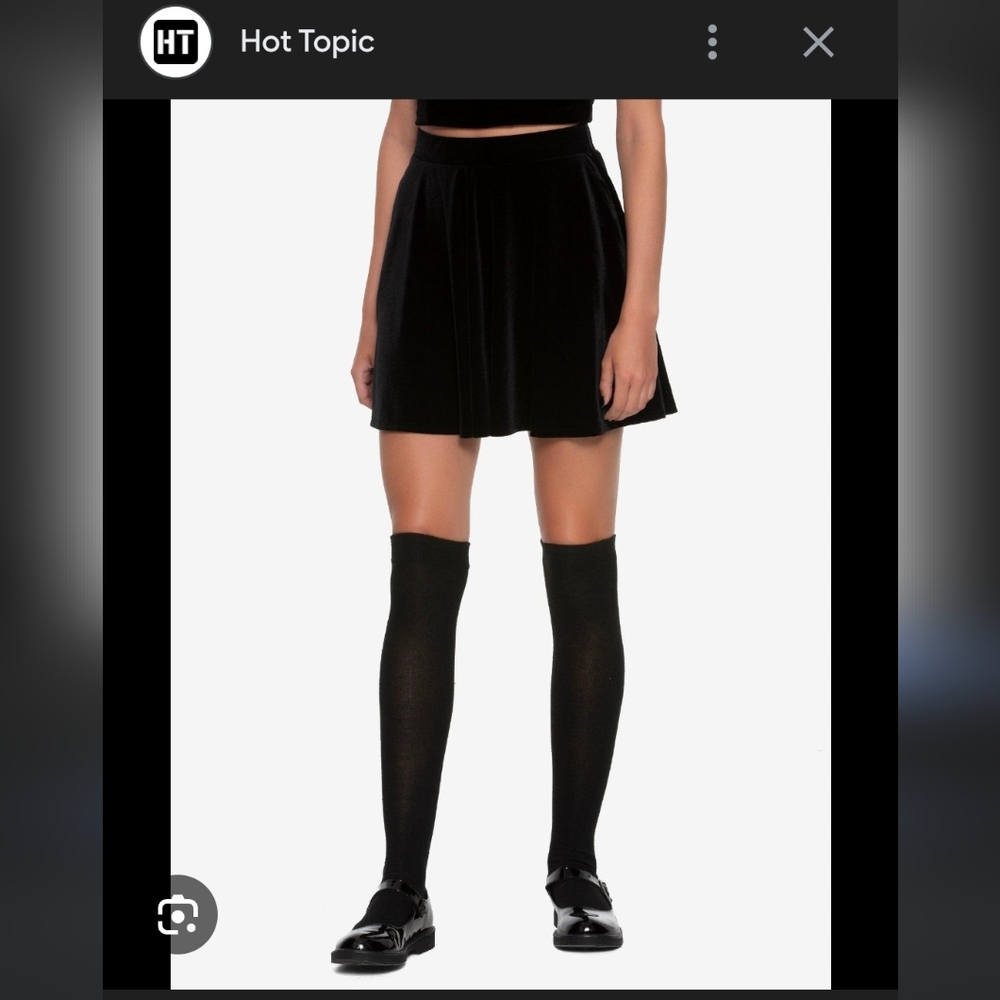 Hot Topic Velvet Skater Pocket Skirt